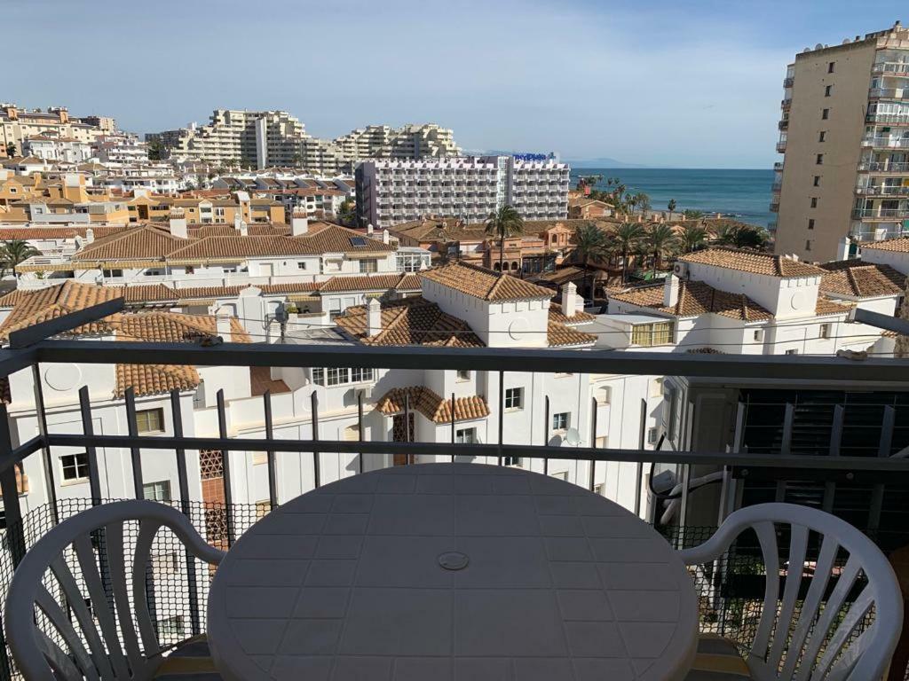 Calle Manuel Mena 4 阿罗约德拉迷雅 外观 照片
